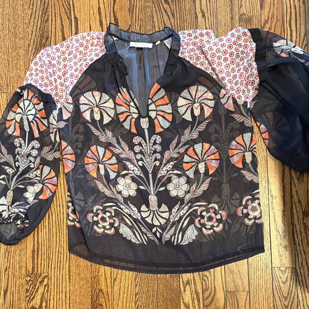 Anthropologie Sheer Floral-Print Blouse in black  and Coral size xxs